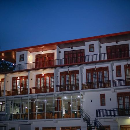 Hotel City Grand Ella Eksteriør bilde